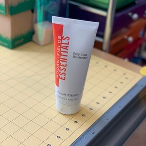 Rodan + Fields Daily Body Moisturizer